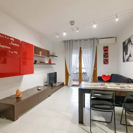 Intero Alloggio: Apartment