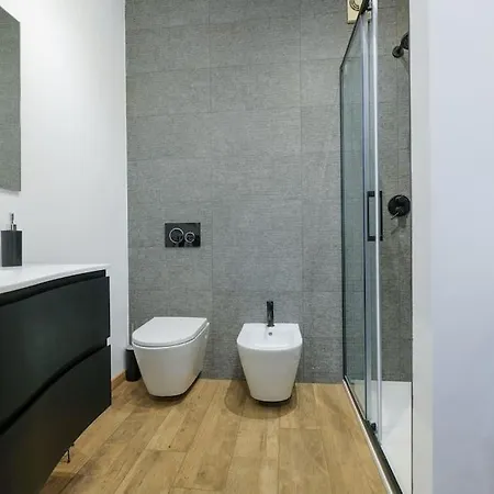 Apartament Intero Alloggio: *