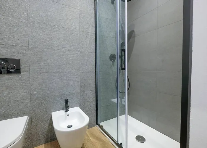 Intero Alloggio: Apartment *